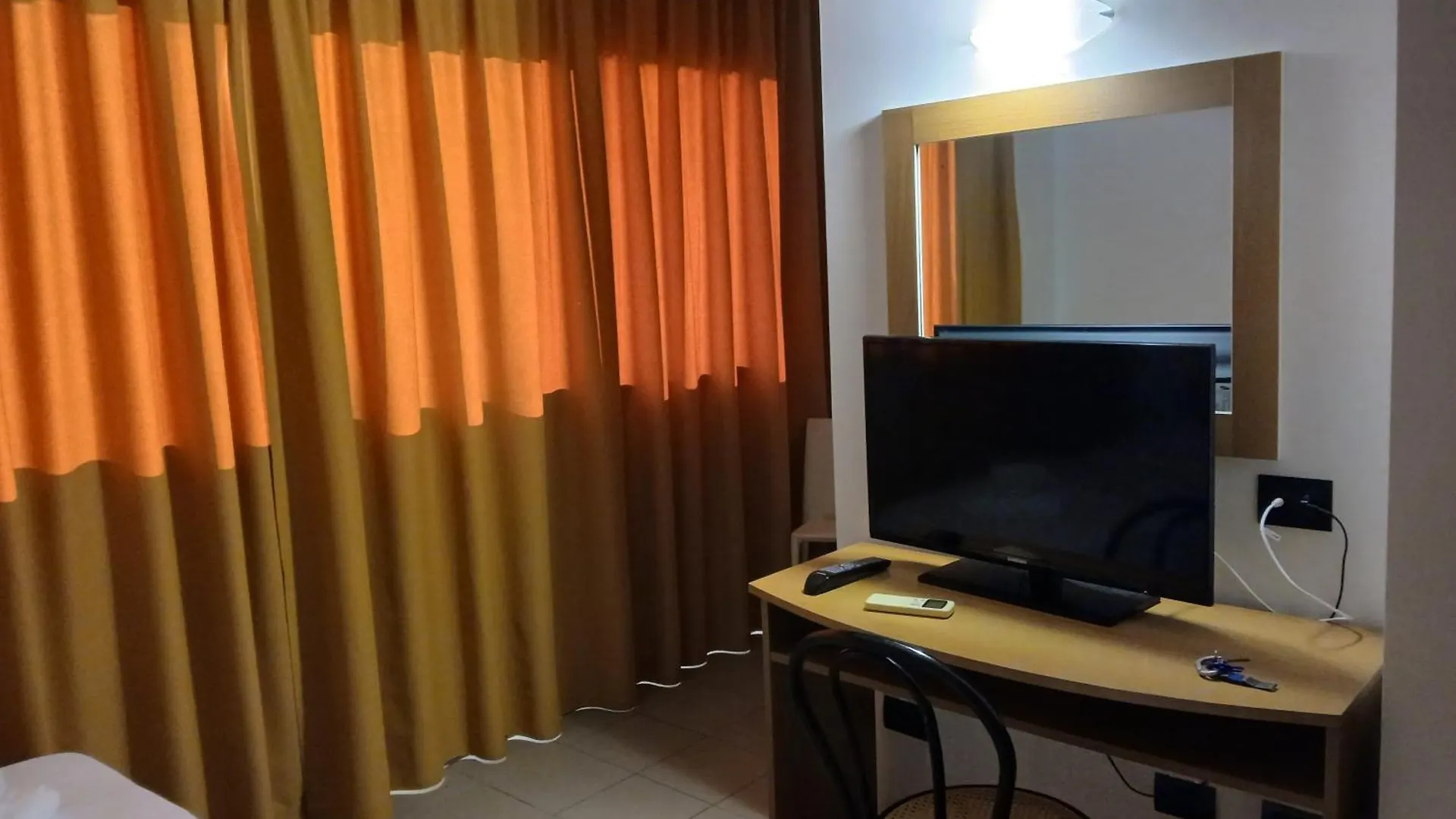 Hotel Ponsacco Hp
